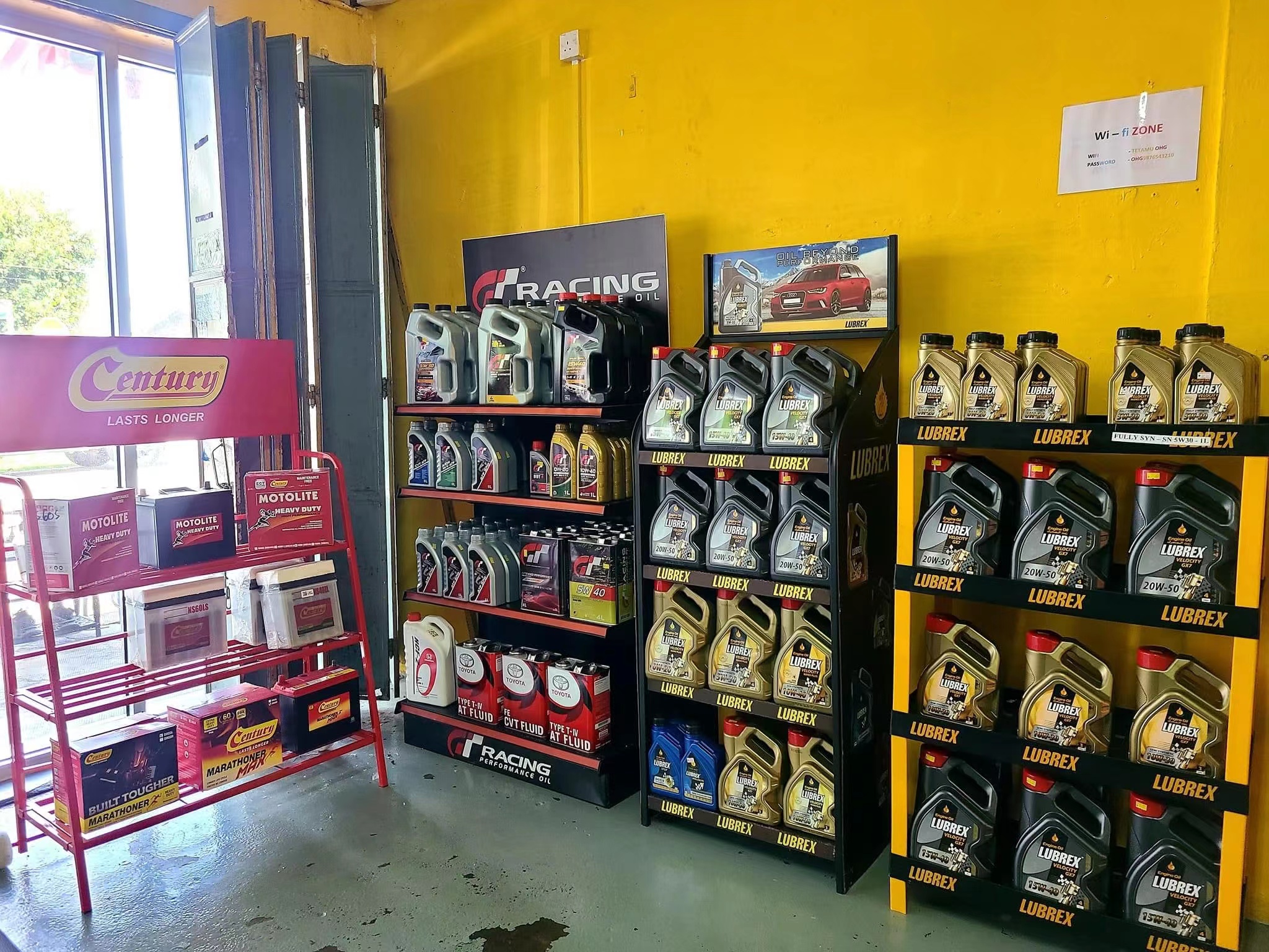 Cost-Effective Plastic Displays A price tag hanging from a plastic display rack in a store