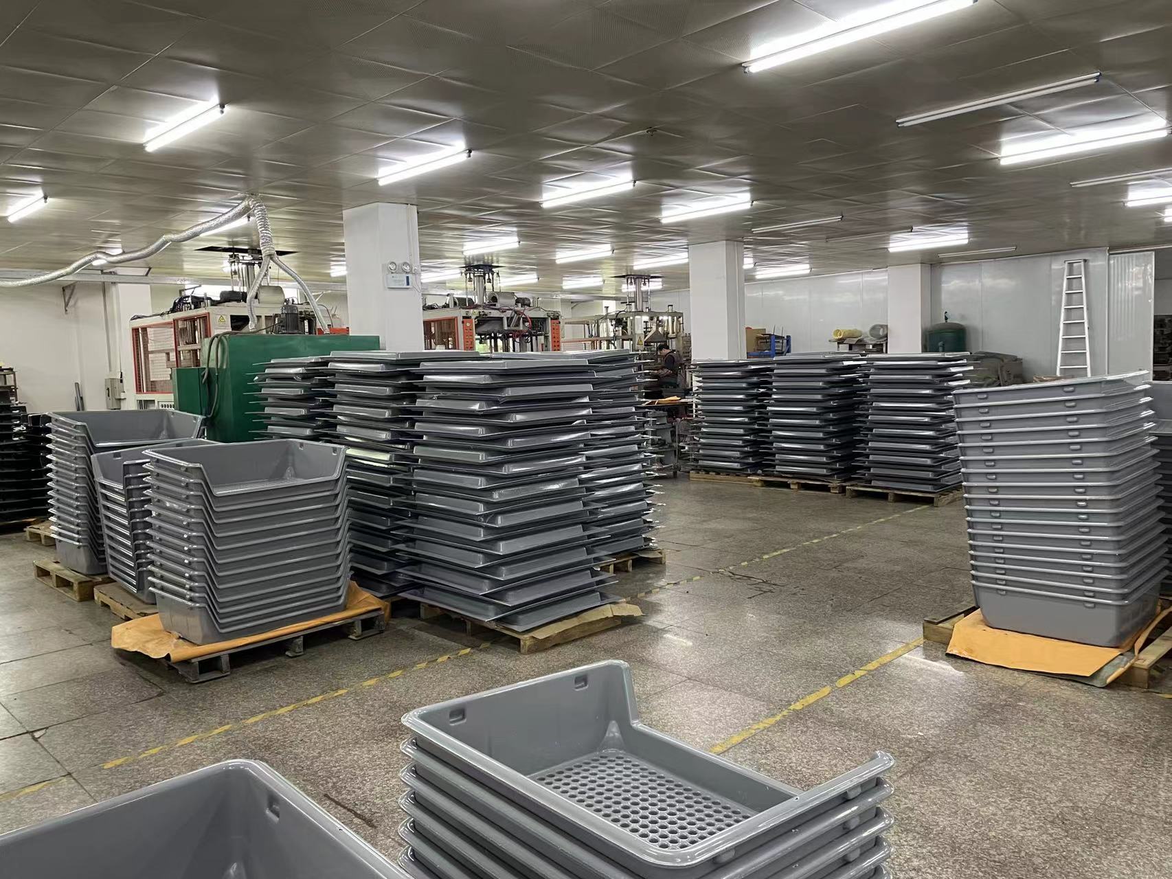 Heating and Clamping Stations