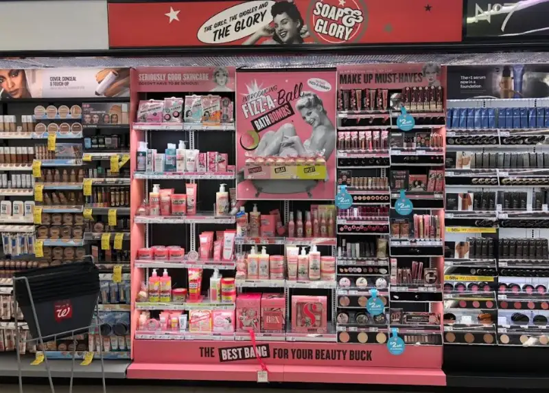 Makeup organizer tray displaying cosmetic products