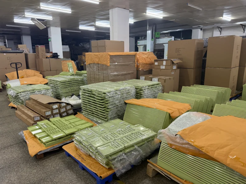 Mass production of vacuum formed medical device shells